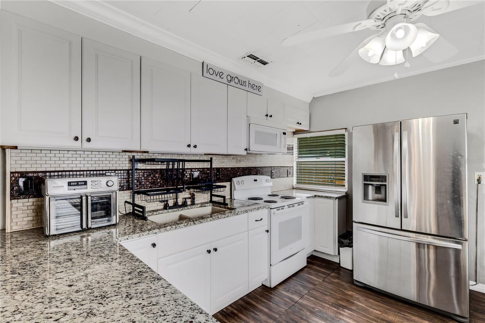 ZEPHYR HEIGHTS 1ST ADD - Residential