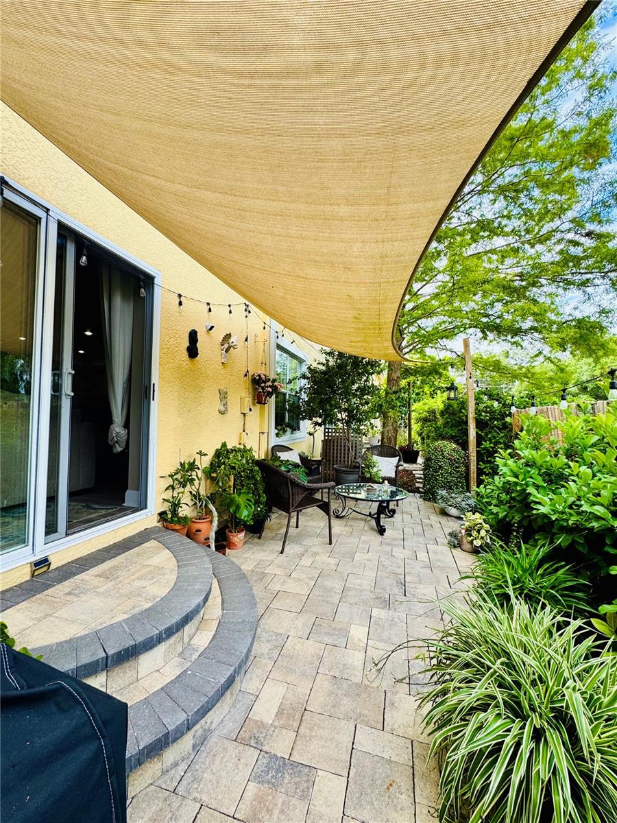 SUNSET POINT TOWN HOMES CONDO - Residential