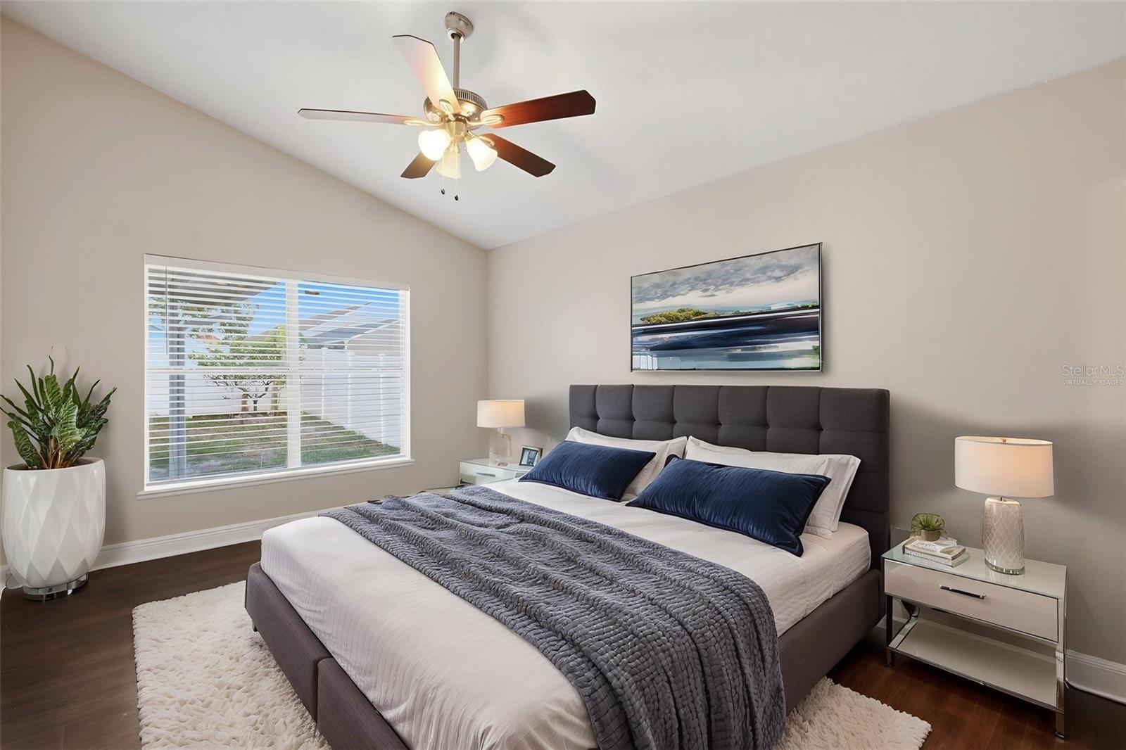 WHISPER LAKES - Residential