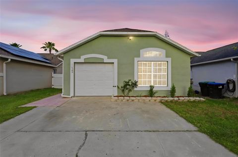 Photo of 11525 Purple Lilac Circle, Orlando, FL 32837 (MLS # O6402899)