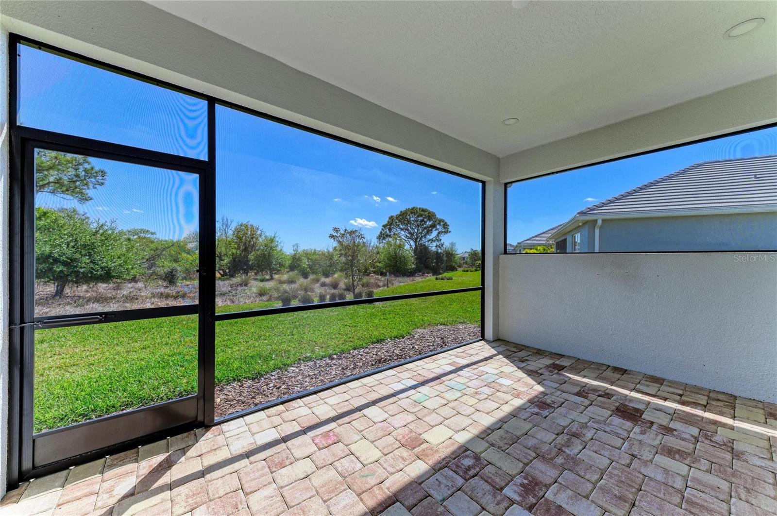 LAKEHOUSE COVE/WATERSIDE PH 5 - Residential