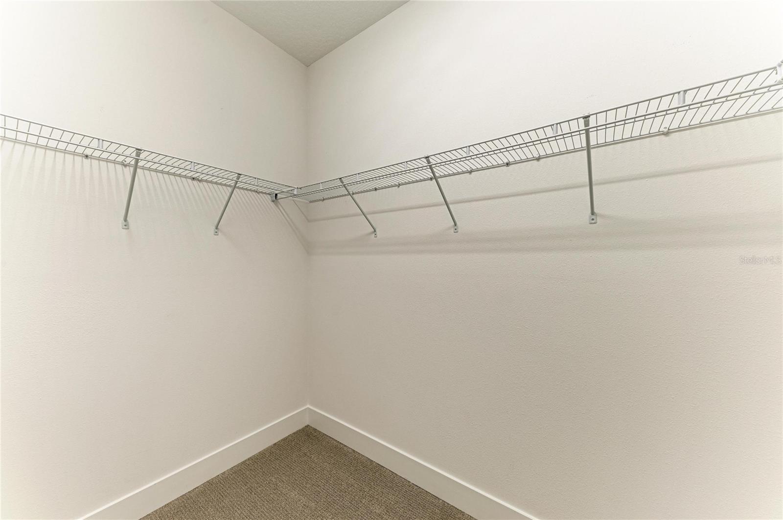 LAKEHOUSE COVE/WATERSIDE PH 5 - Residential