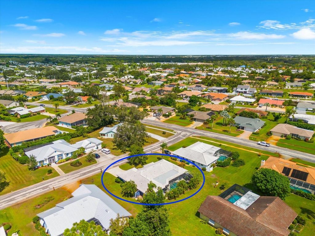 Photo of 218 Brandywine Cir, Englewood, FL 34223 (MLS # A4667235)