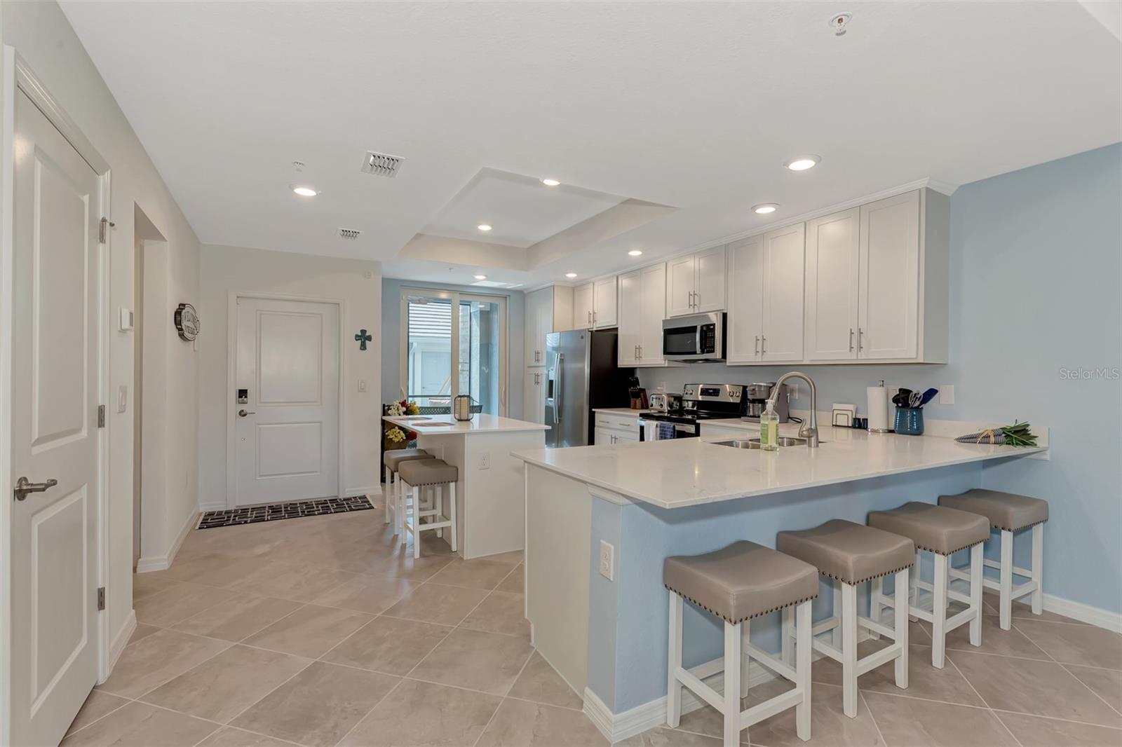 WELLEN PARK GOLF & COUNTRY CLUB - Residential Lease