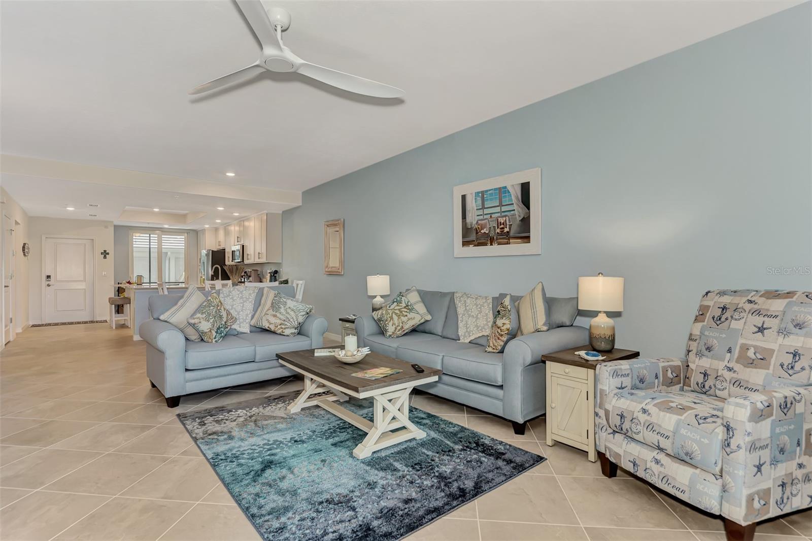 WELLEN PARK GOLF & COUNTRY CLUB - Residential Lease
