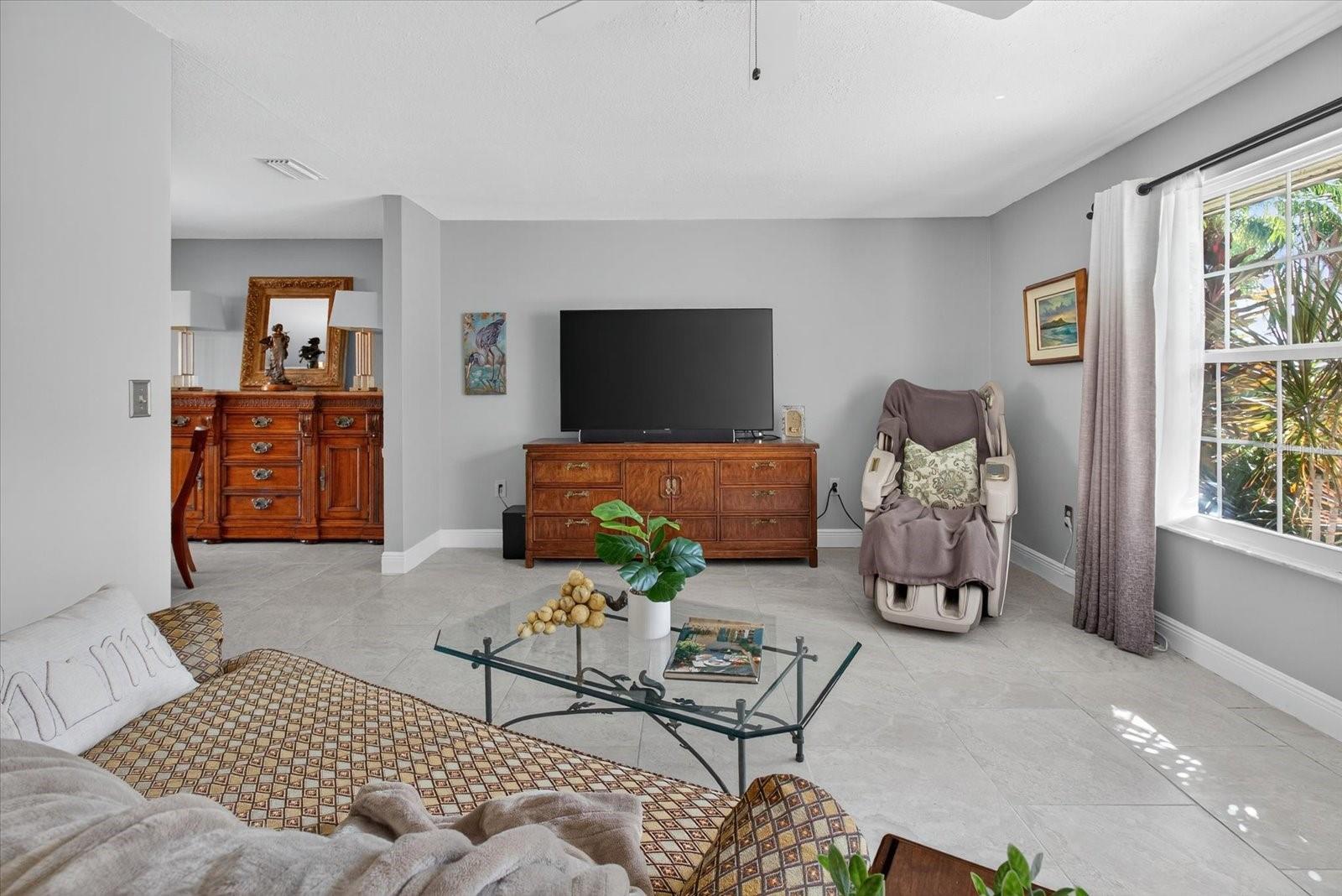 EAST LAKE WOODLANDS - Residential