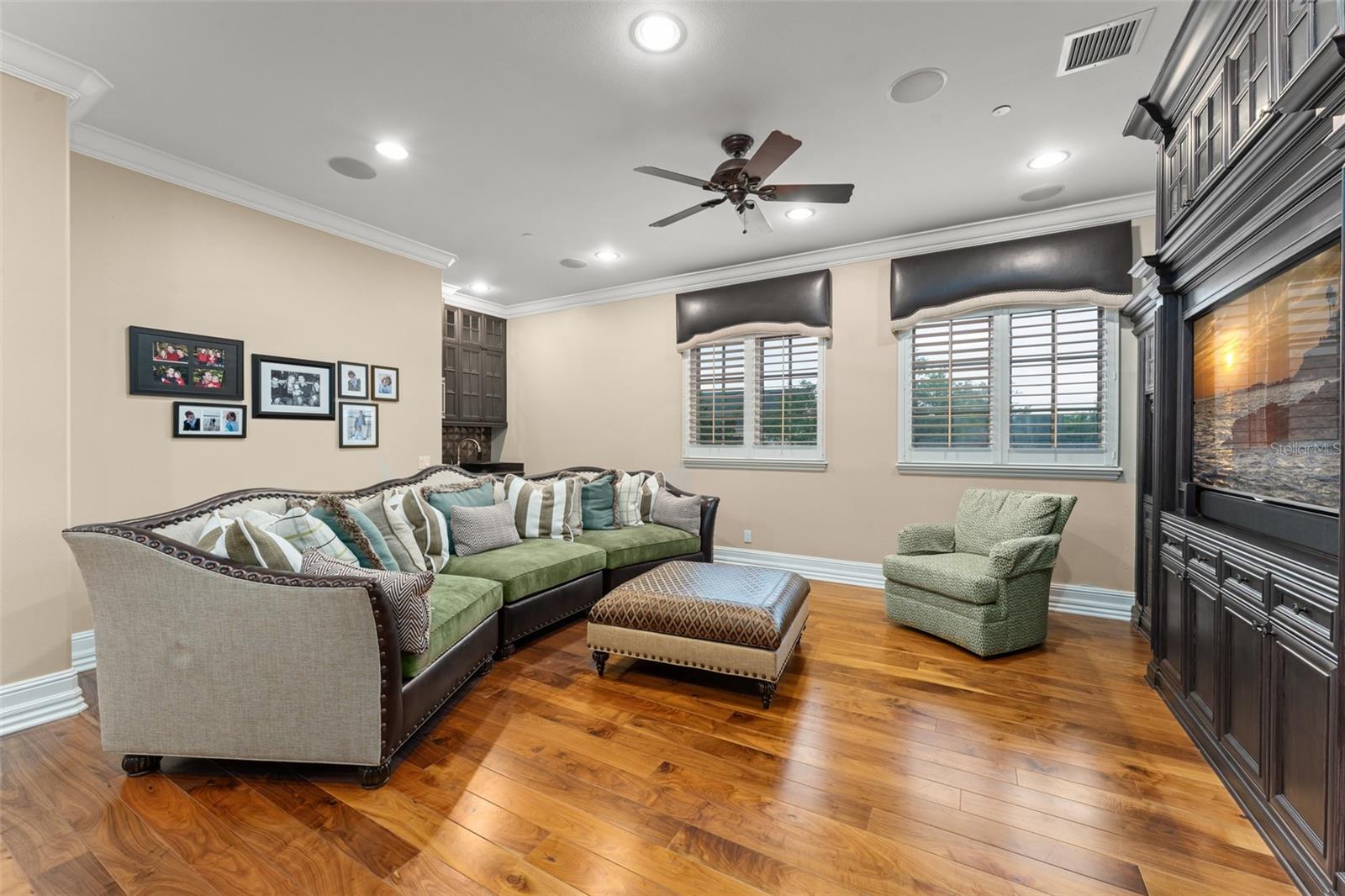 BALDWIN PARK UNIT 1 - Residential