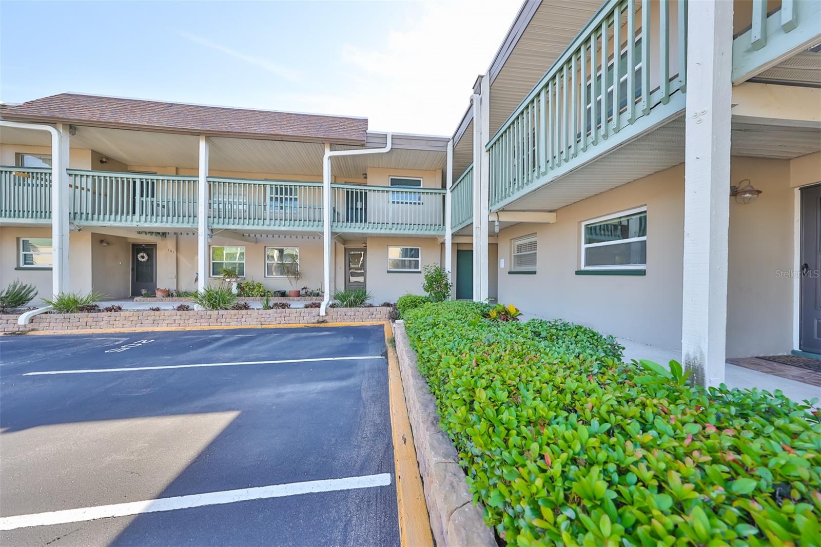 1028 APOLLO BEACH BOULEVARD 102