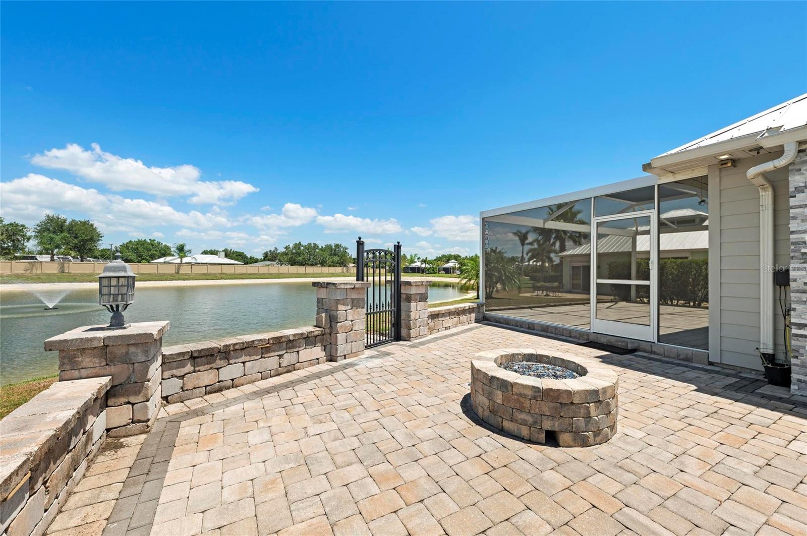 THORNTON CRK MOTORCOACH RESIDENCE - Residential