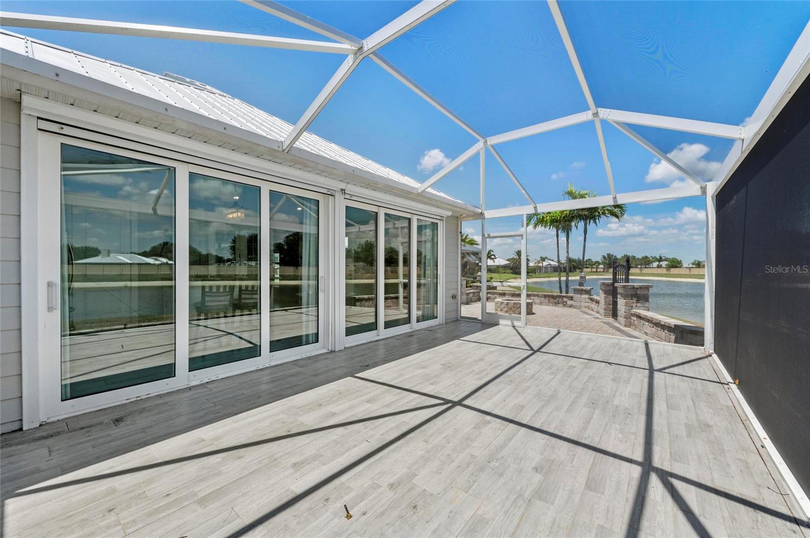 THORNTON CRK MOTORCOACH RESIDENCE - Residential