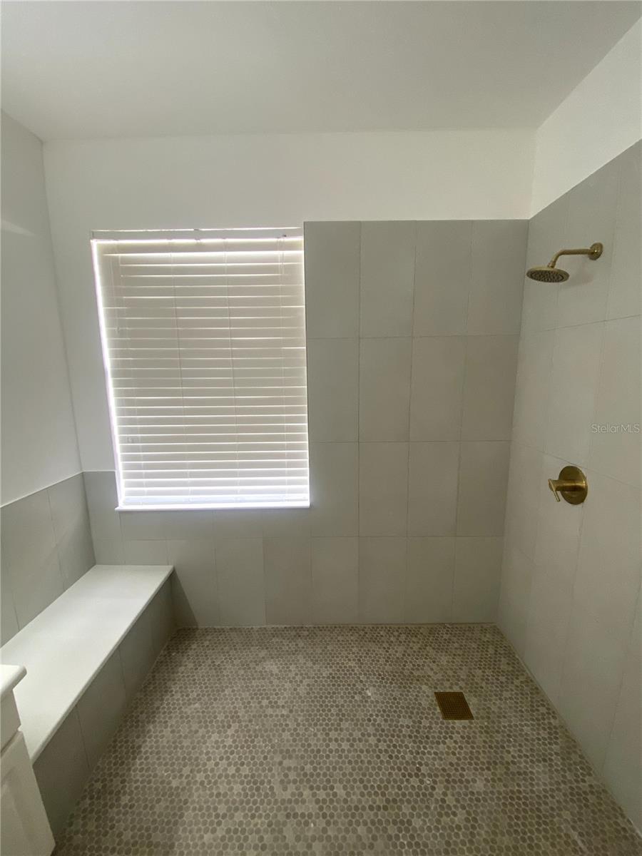 FISHHAWK RANCH PH 2 PRCL - Residential