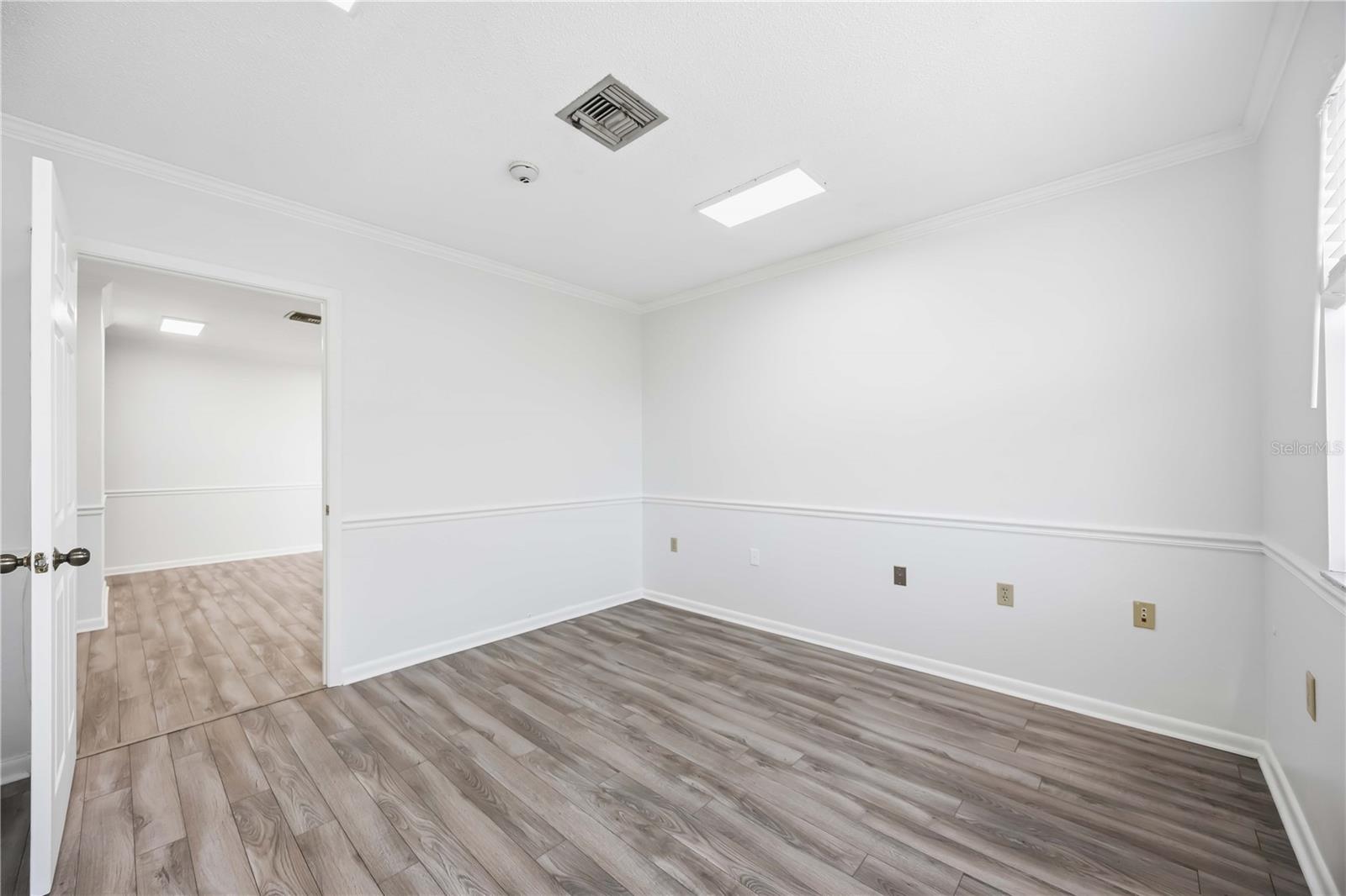 CENTURY PLAZA - Commercial Sale