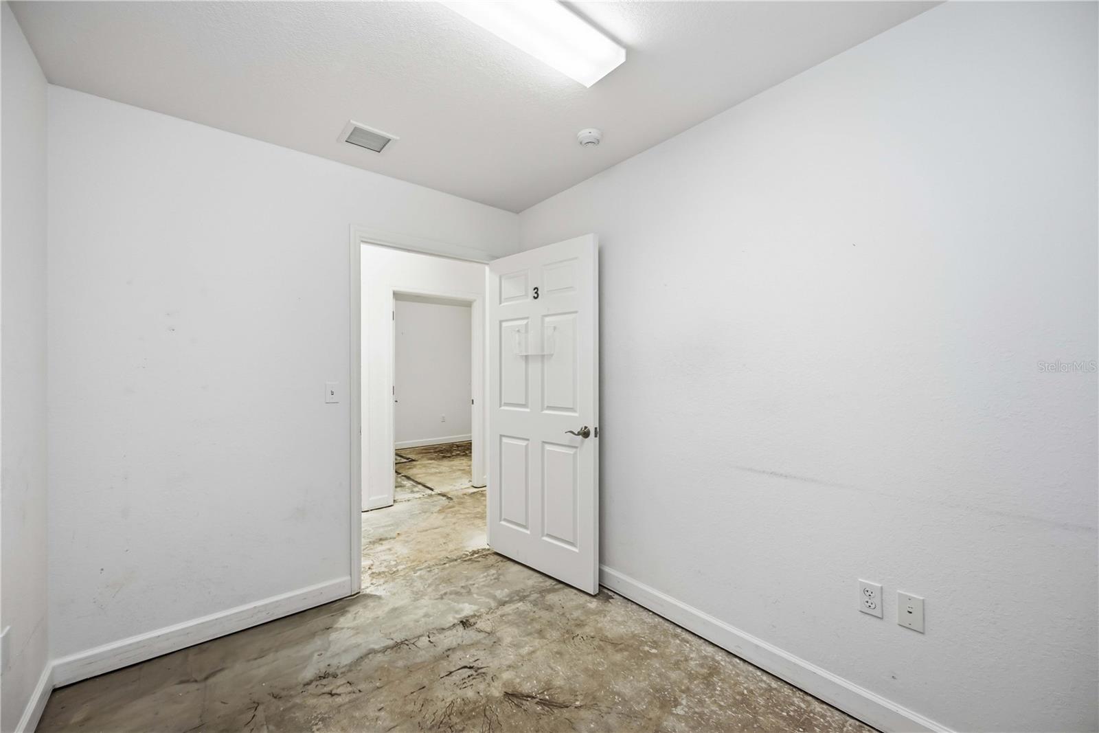 CENTURY PLAZA - Commercial Sale