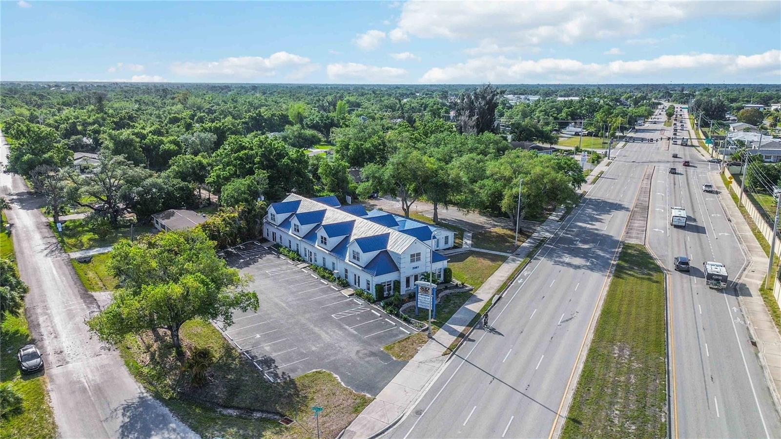 CENTURY PLAZA - Commercial Sale