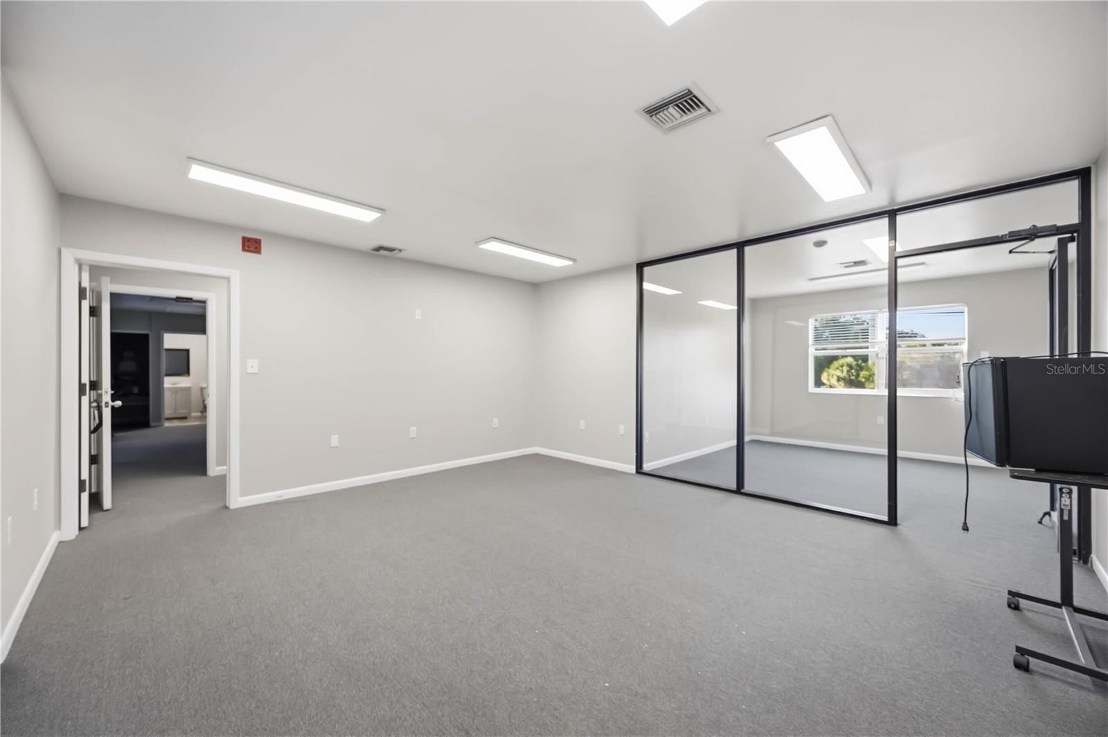 CENTURY PLAZA - Commercial Sale