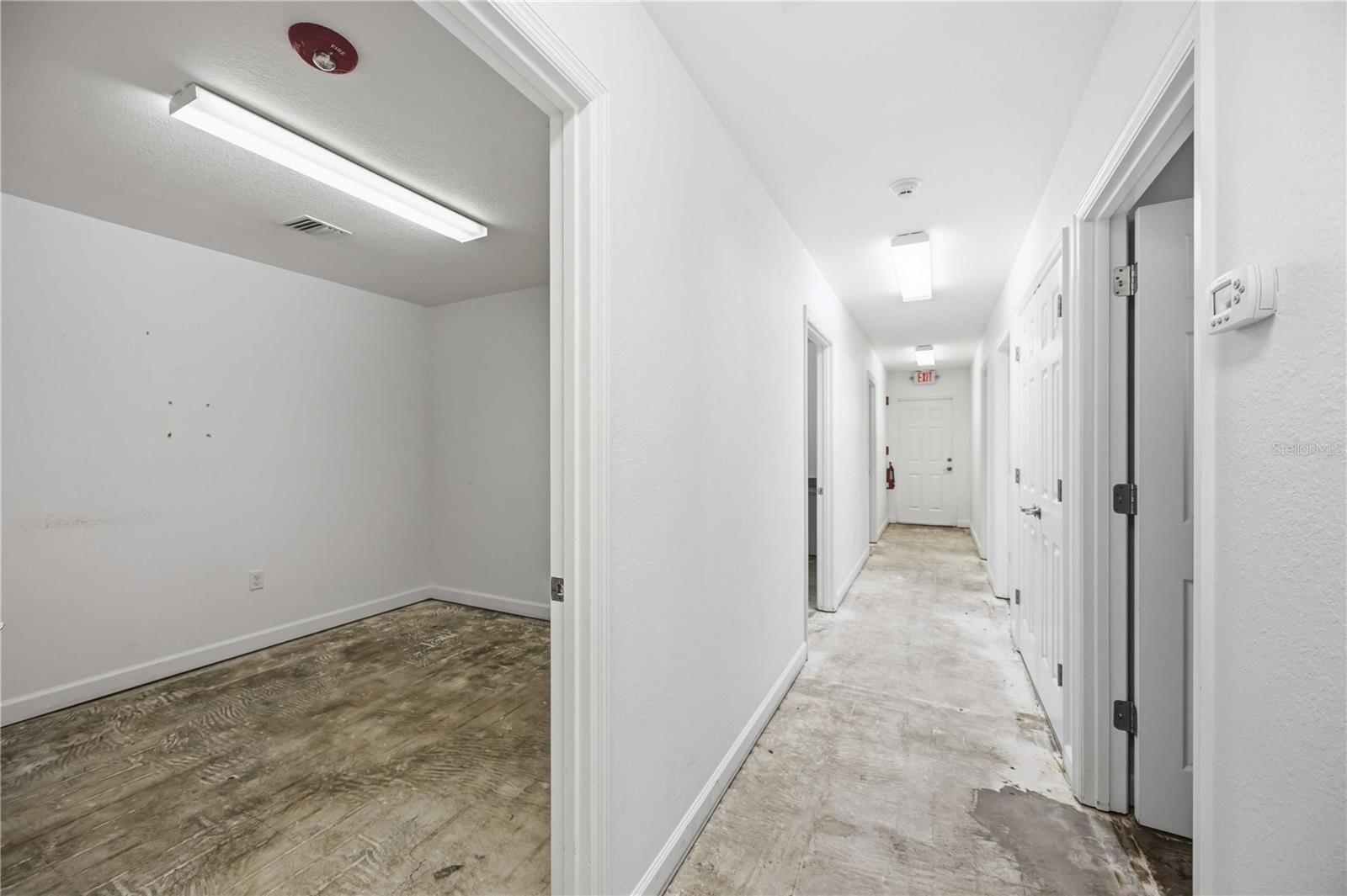 CENTURY PLAZA - Commercial Sale