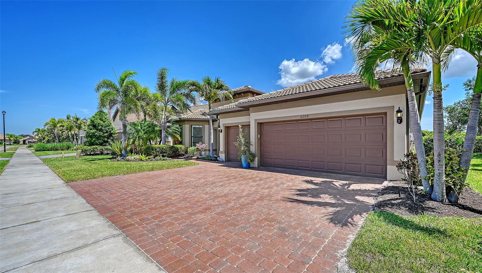 SANDHILL PRESERVE - Residential