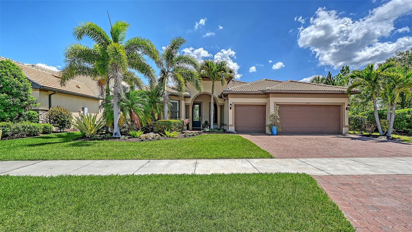SANDHILL PRESERVE - Residential