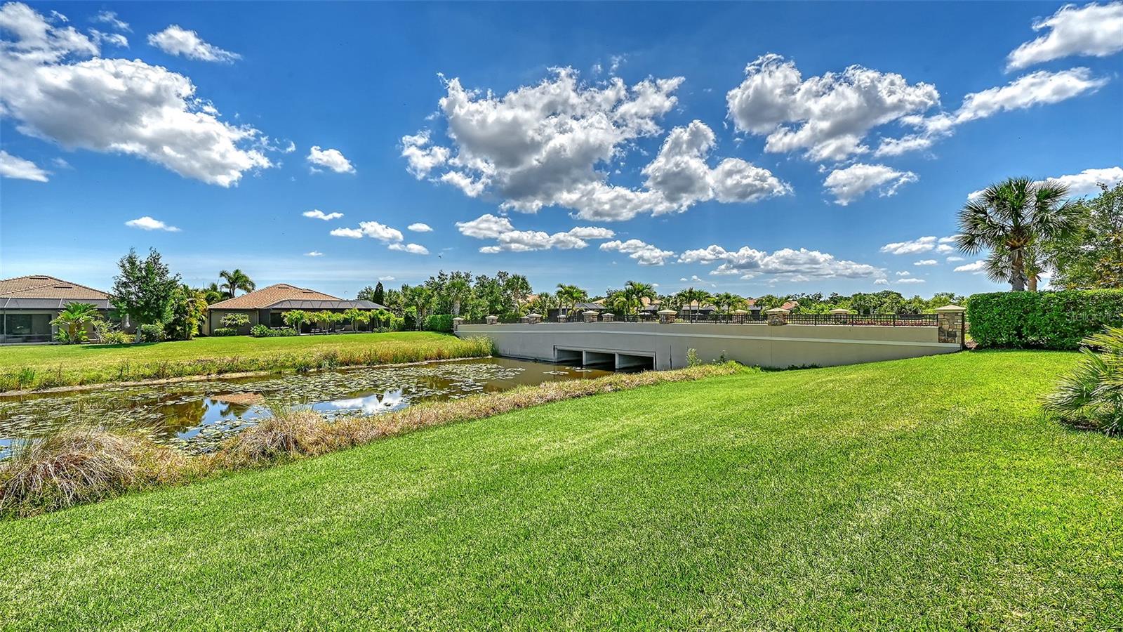 SANDHILL PRESERVE - Residential