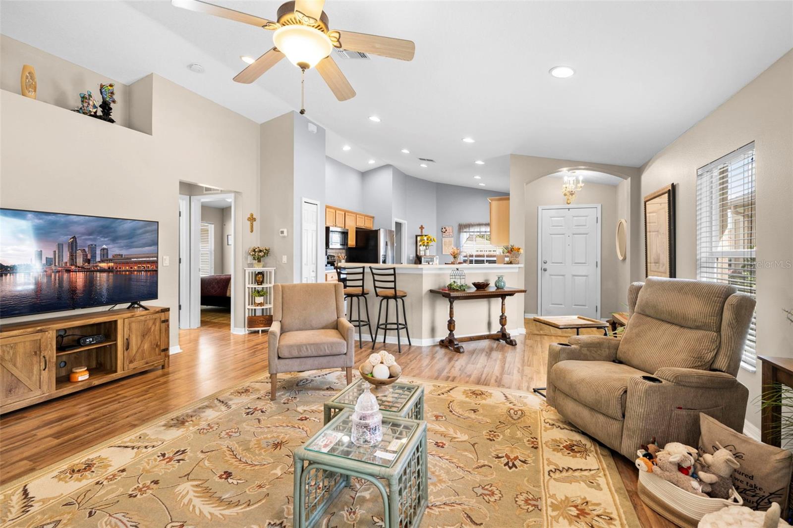 WELLINGTON AT SEVEN HILLS PH 8 - Residential