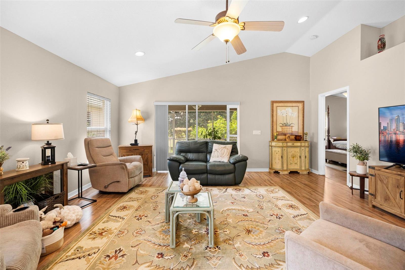 WELLINGTON AT SEVEN HILLS PH 8 - Residential