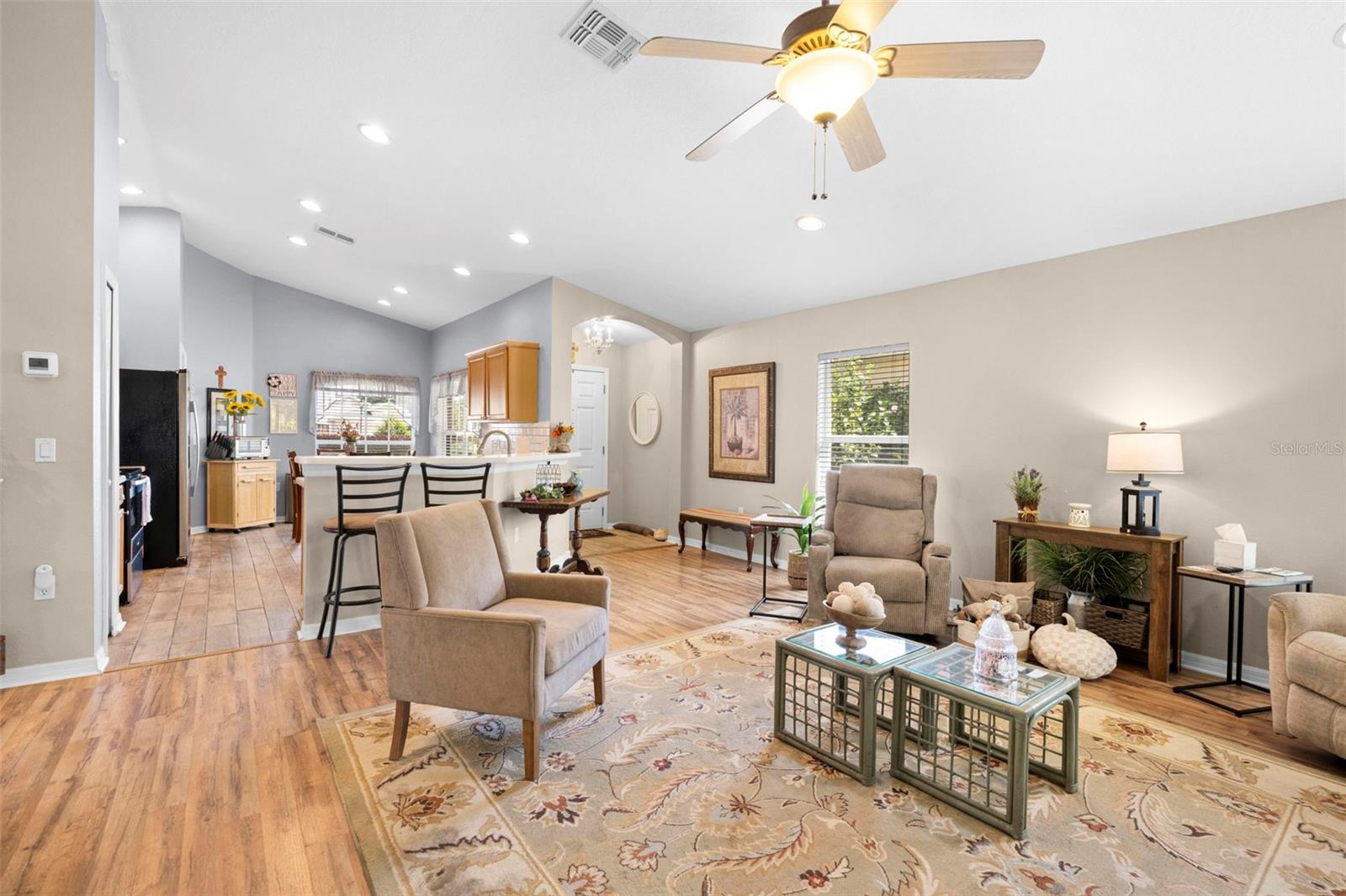 WELLINGTON AT SEVEN HILLS PH 8 - Residential
