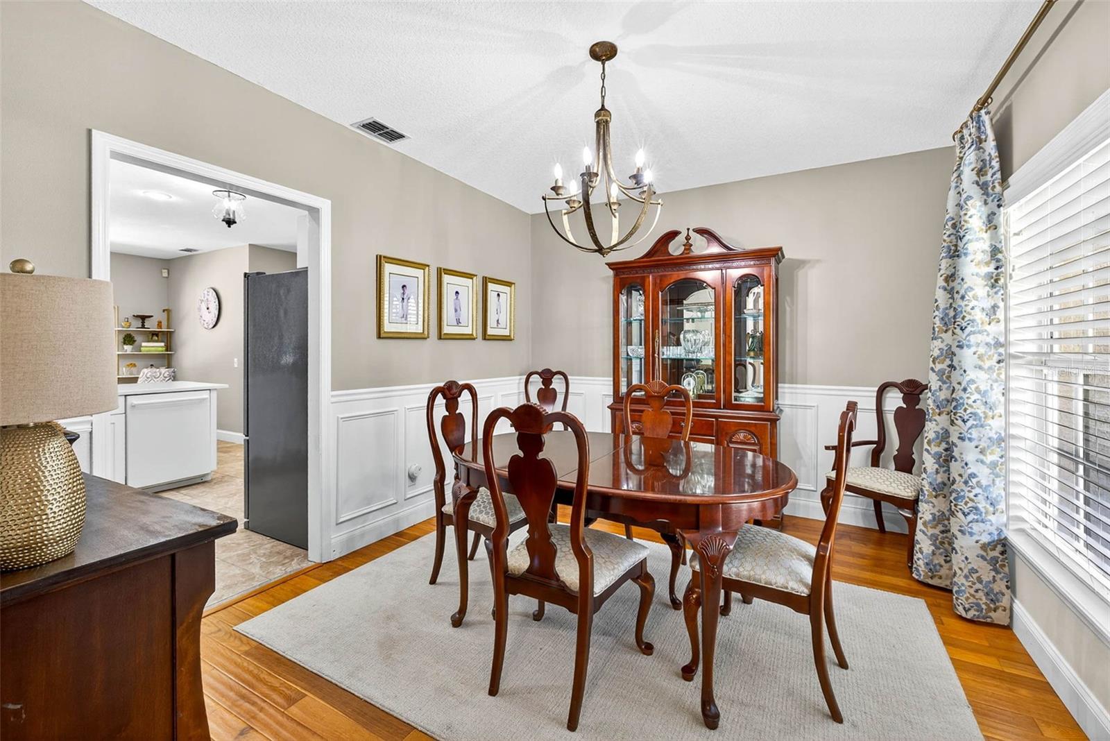 GRANDVIEW GROVE - Residential