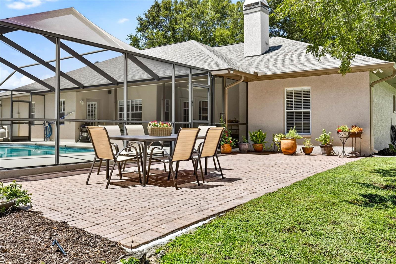 GRANDVIEW GROVE - Residential