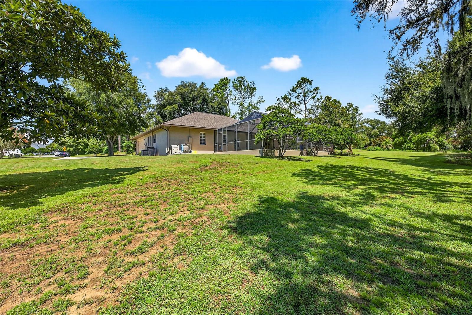 GRANDVIEW GROVE - Residential