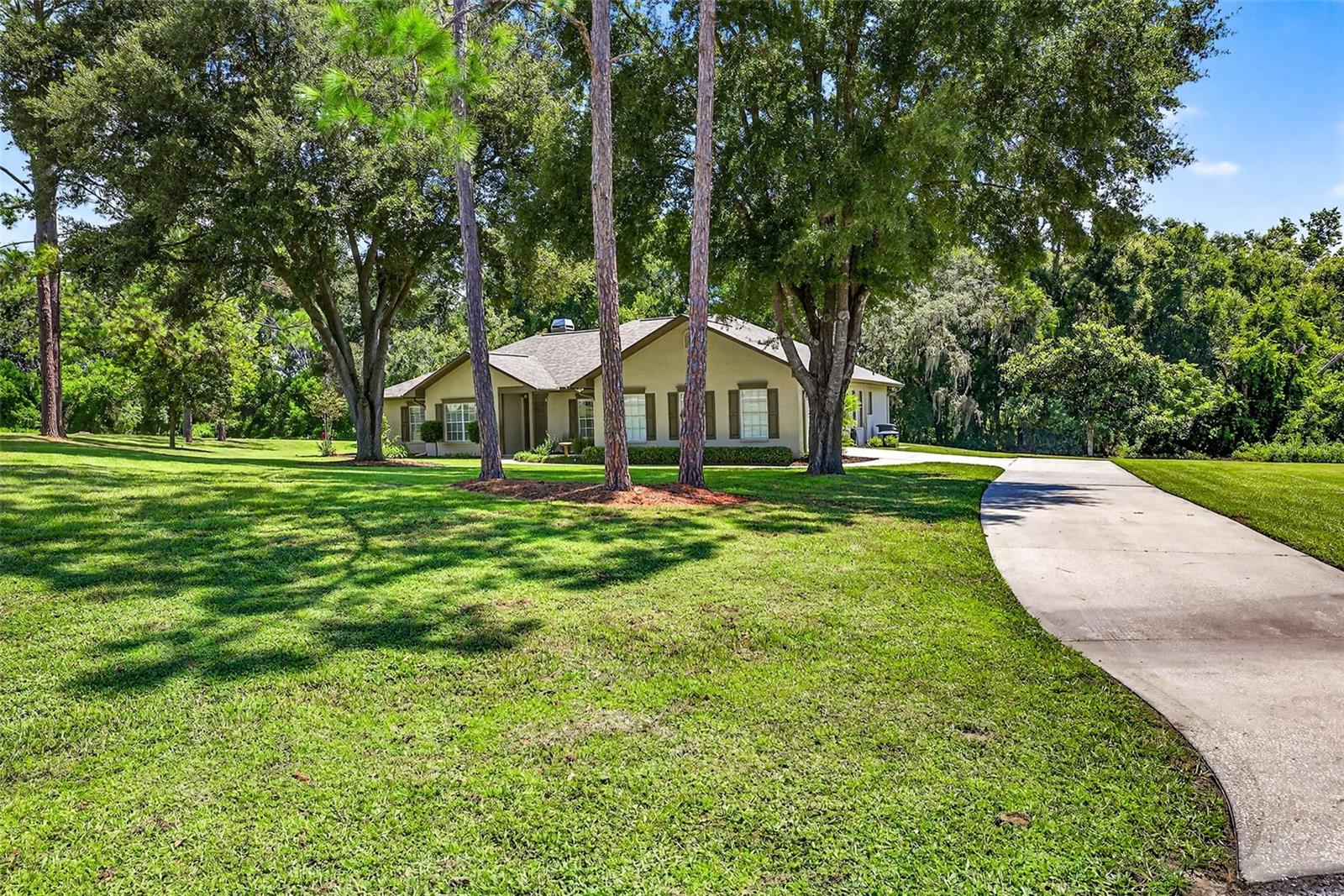 GRANDVIEW GROVE - Residential