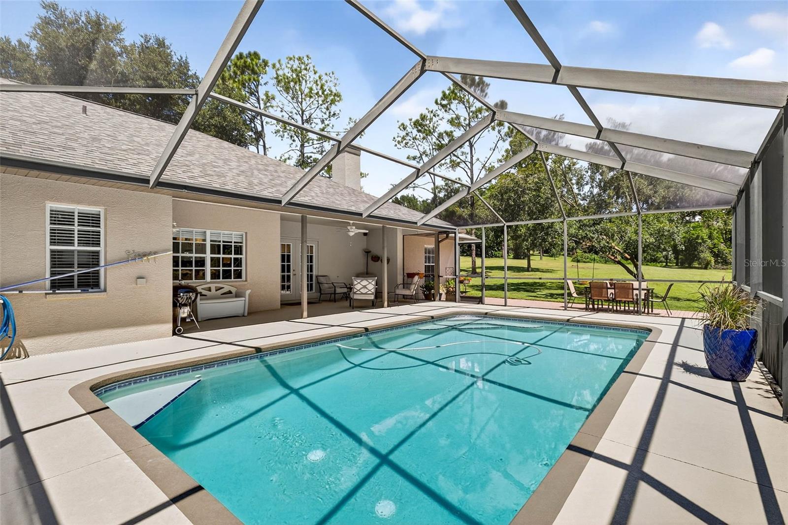 GRANDVIEW GROVE - Residential