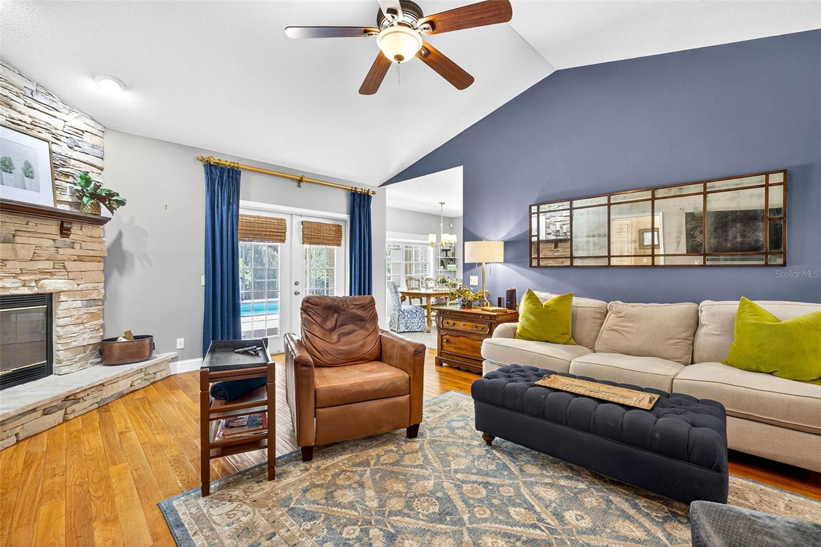 GRANDVIEW GROVE - Residential