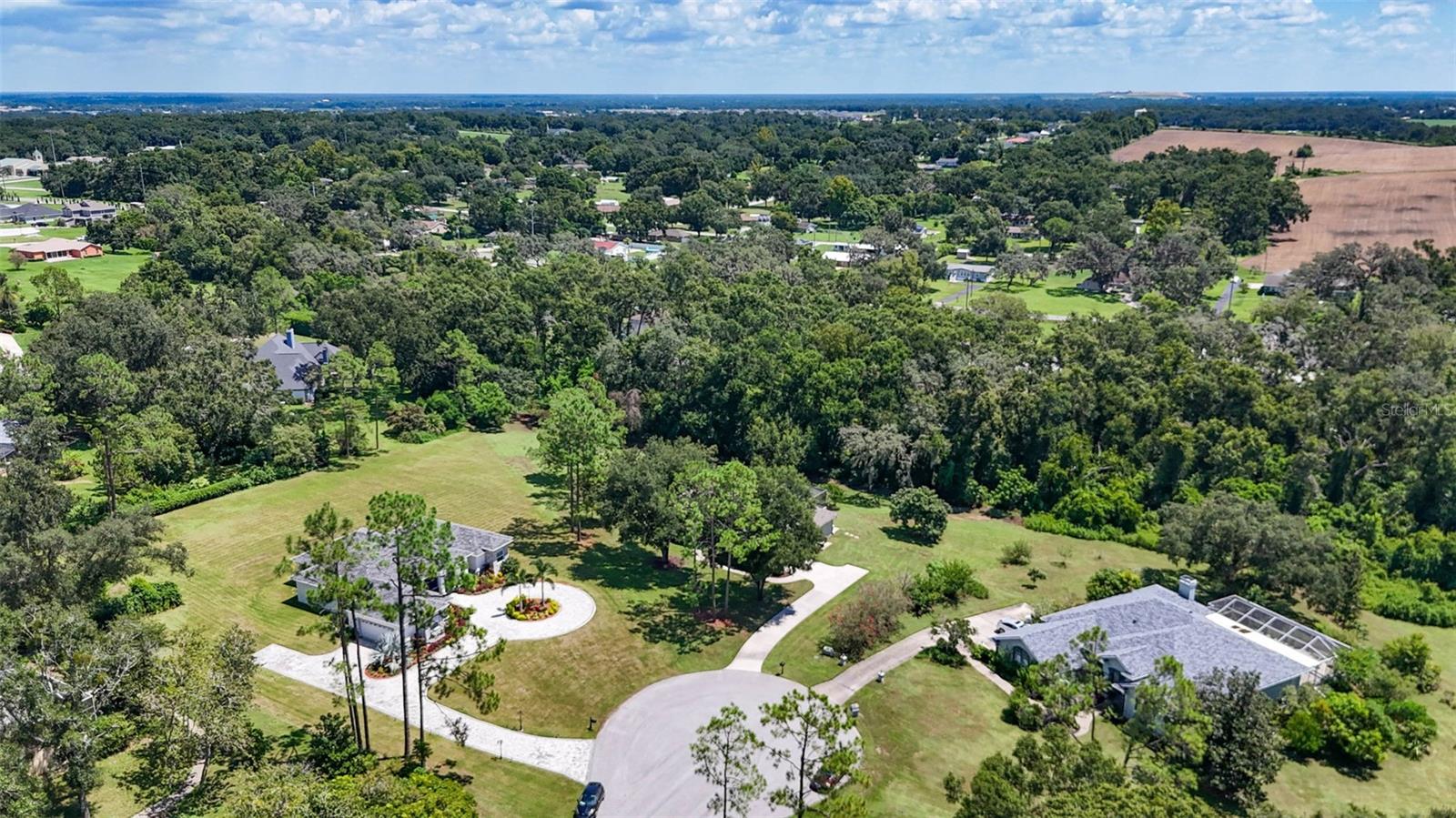 GRANDVIEW GROVE - Residential