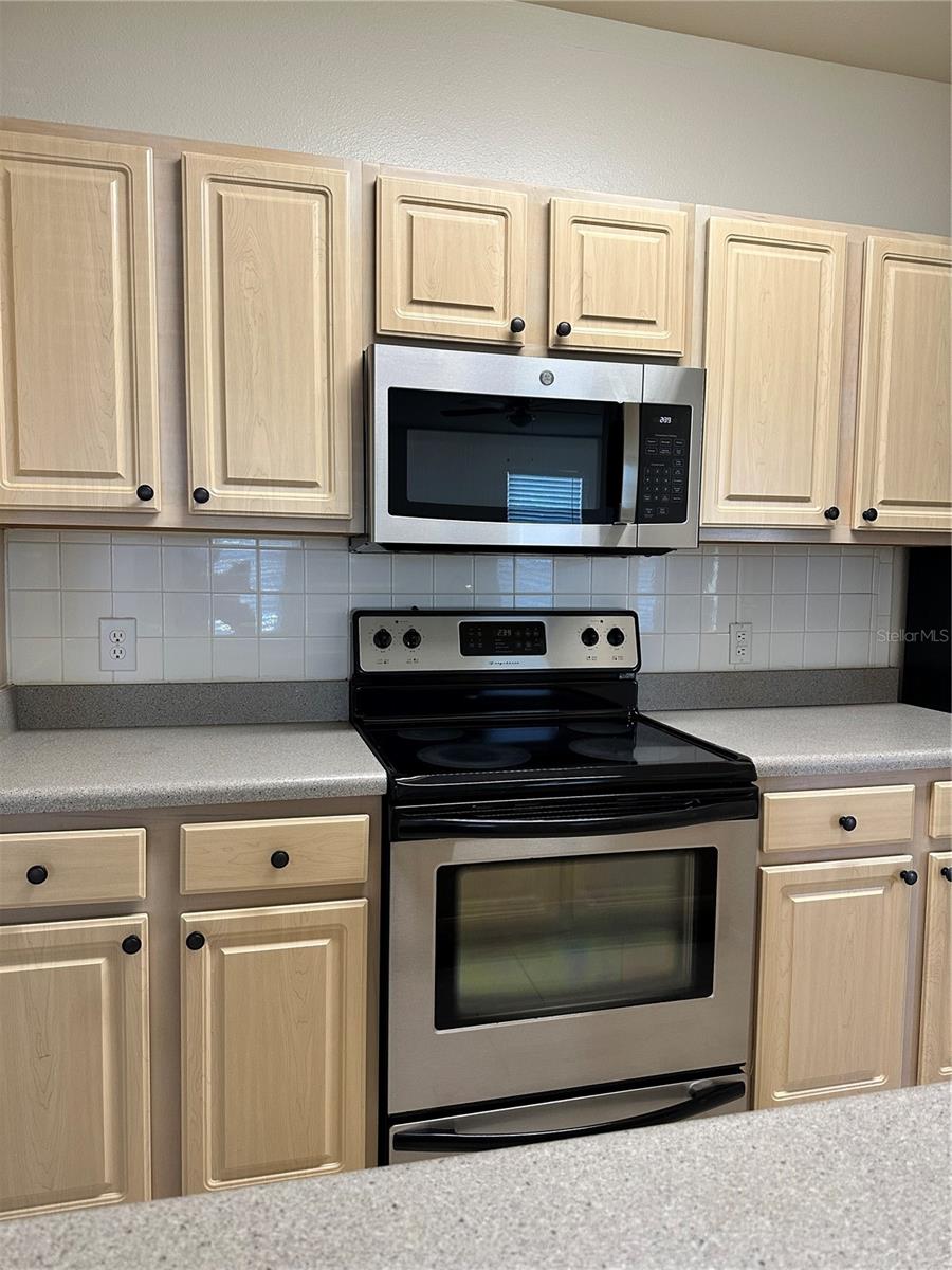 420 SUMMIT RIDGE PLACE 214