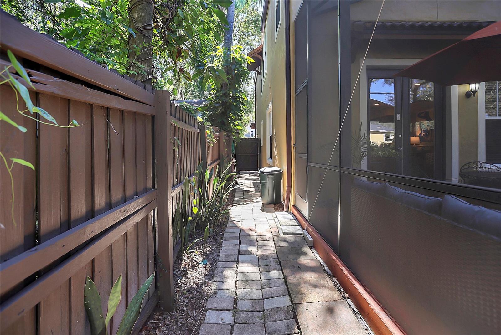 ACROPOLIS/ORLANDO CONDO - Residential