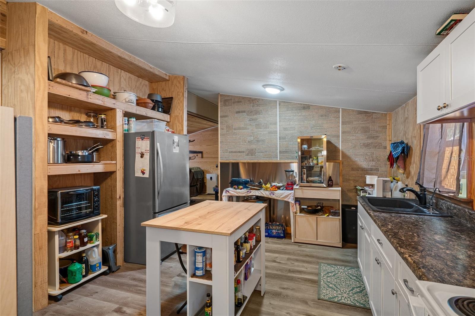 CROOM A COOCHEE ESTATES - Residential