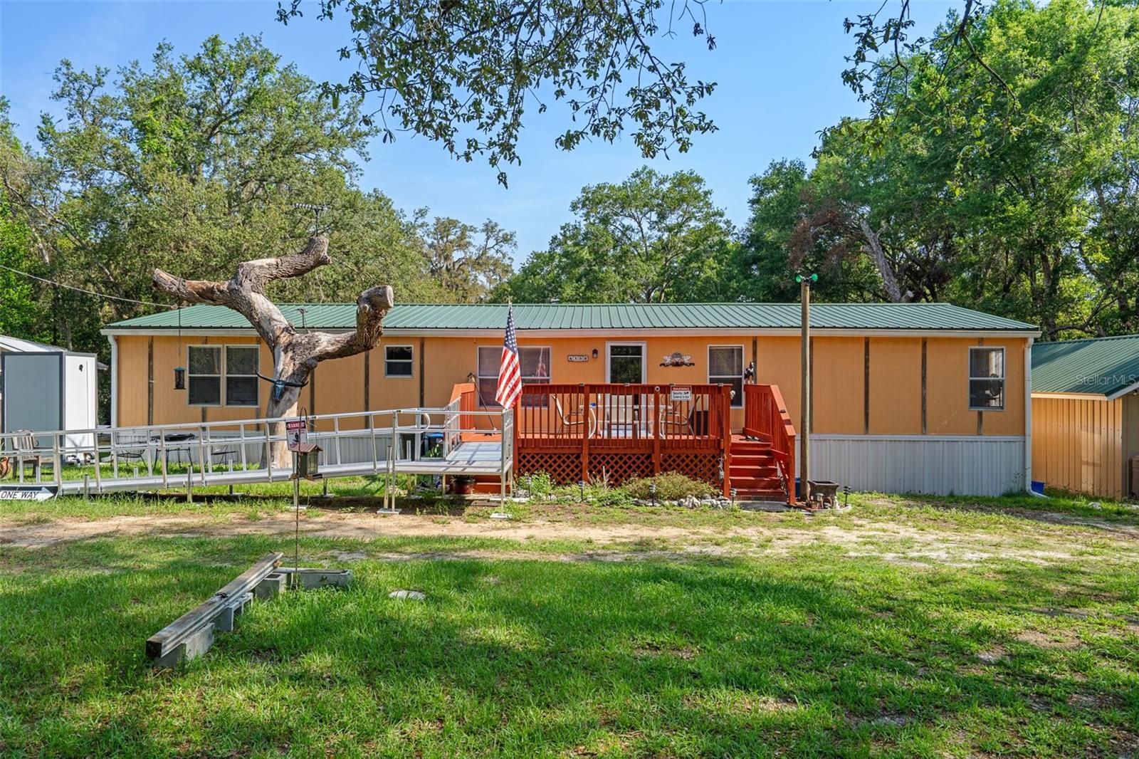 CROOM A COOCHEE ESTATES - Residential