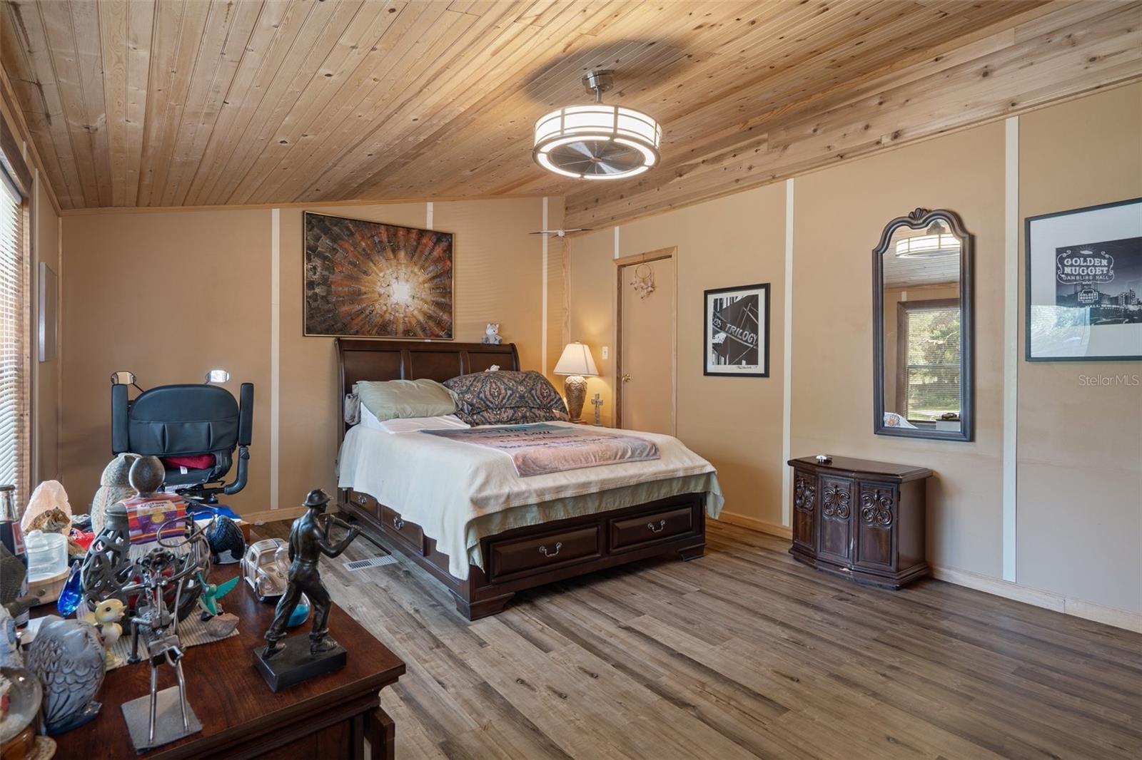 CROOM A COOCHEE ESTATES - Residential