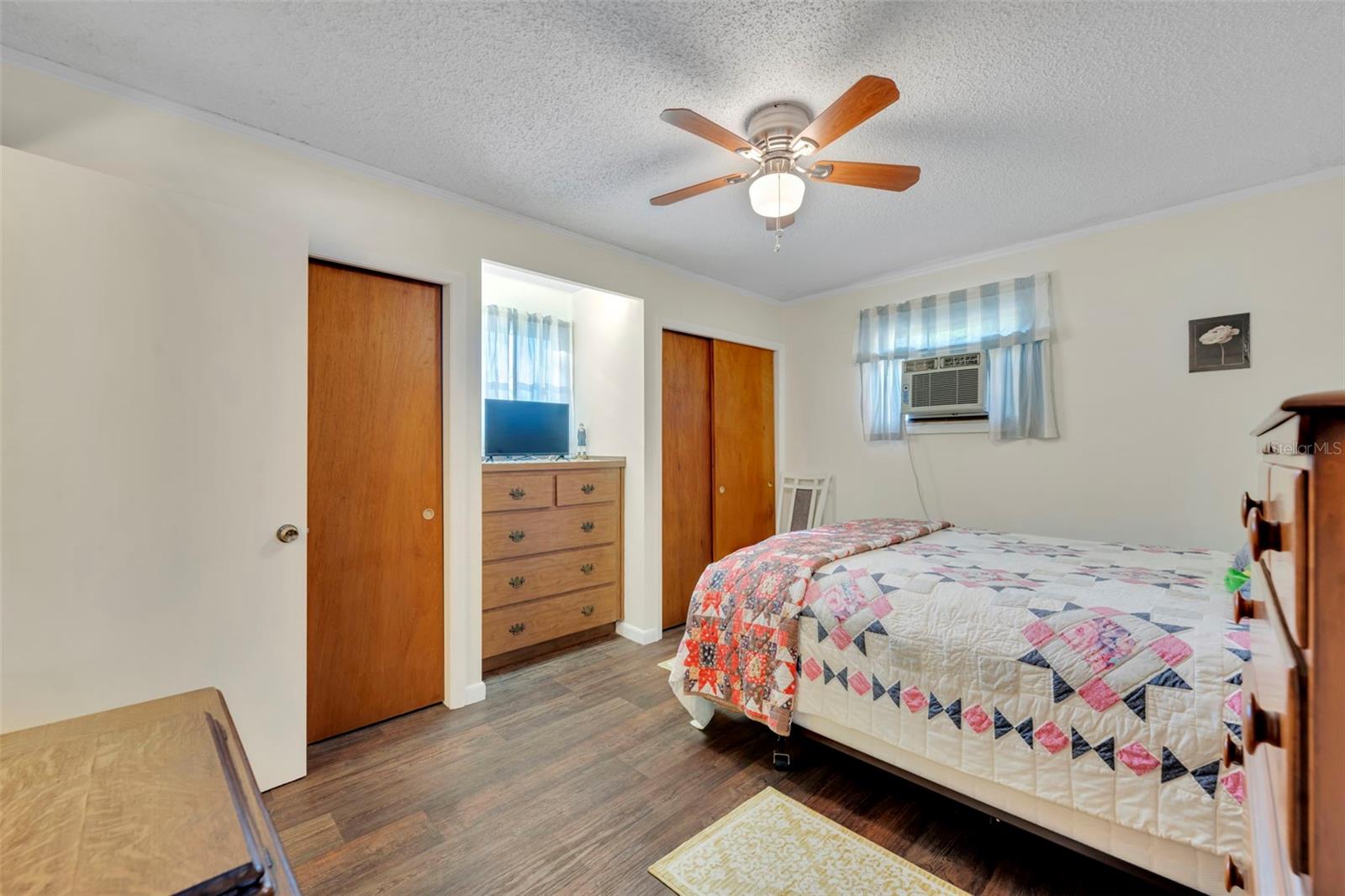 BLOOMFIELD - Residential