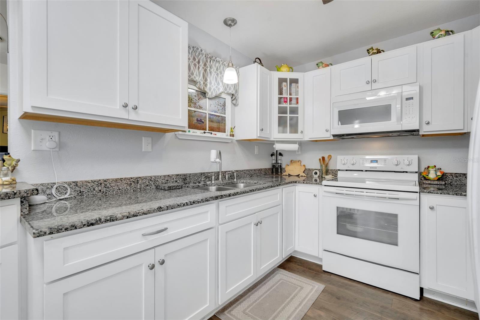 BLOOMFIELD - Residential