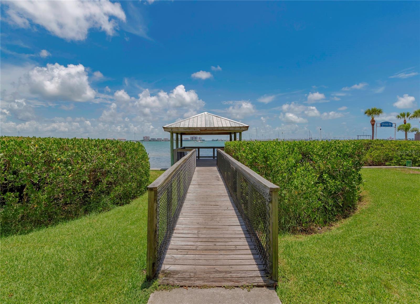 PINE GROVE - Residential