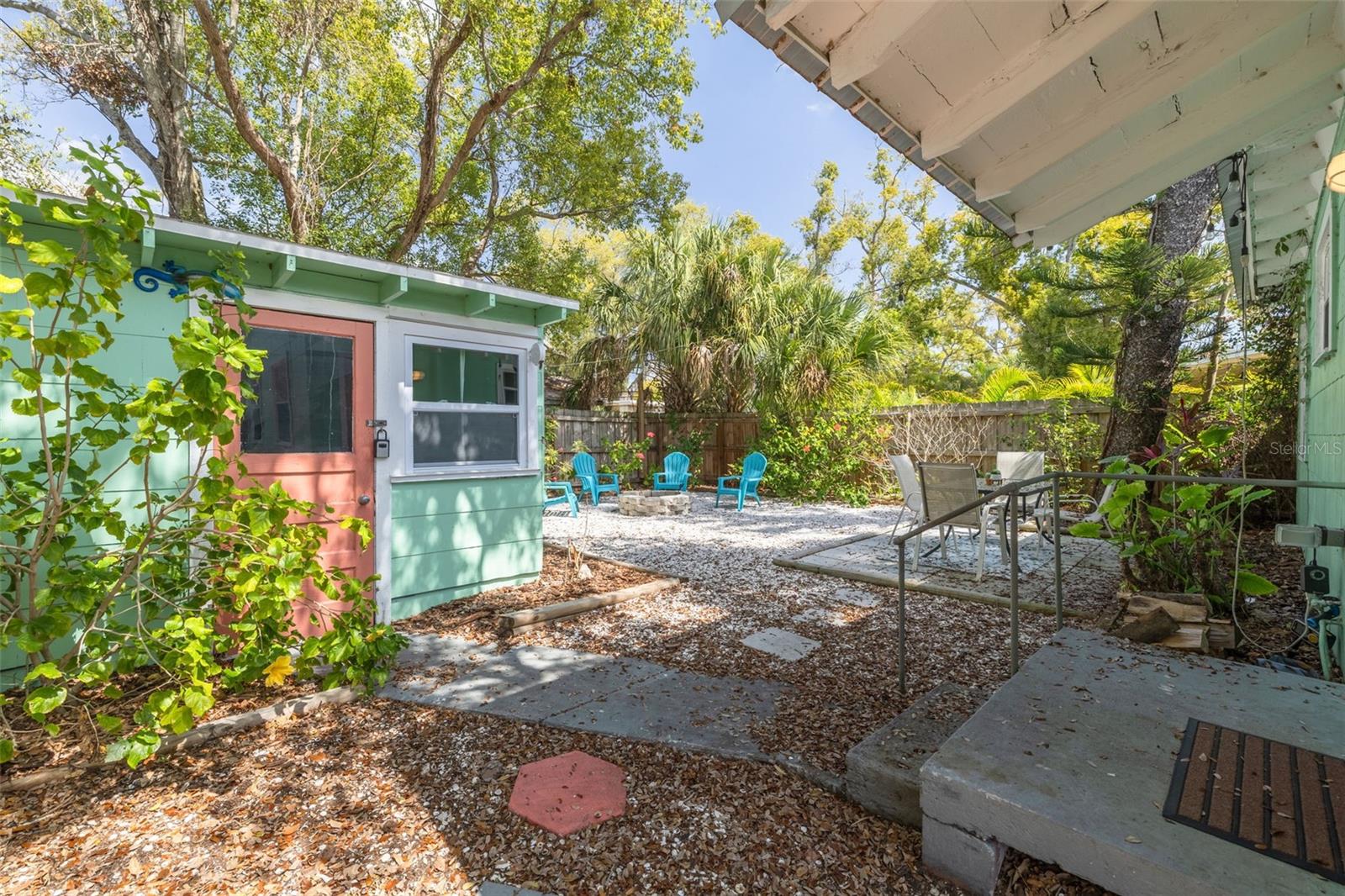 PINE GROVE - Residential