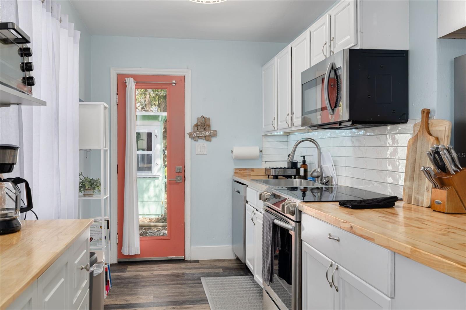 PINE GROVE - Residential