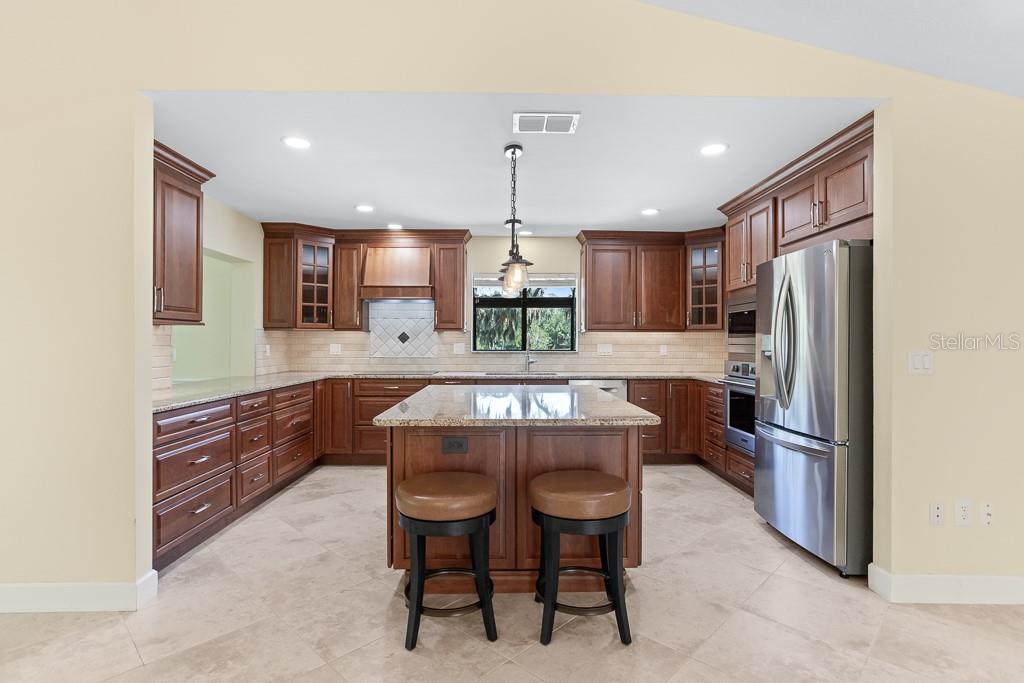 VILLAS AT CYPRESS RUN-WEST - Residential