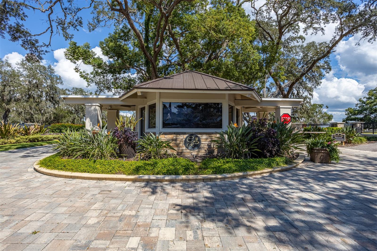 VILLAS AT CYPRESS RUN-WEST - Residential