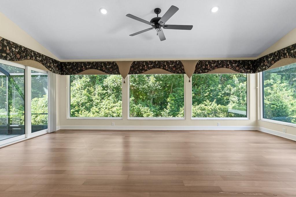 VILLAS AT CYPRESS RUN-WEST - Residential