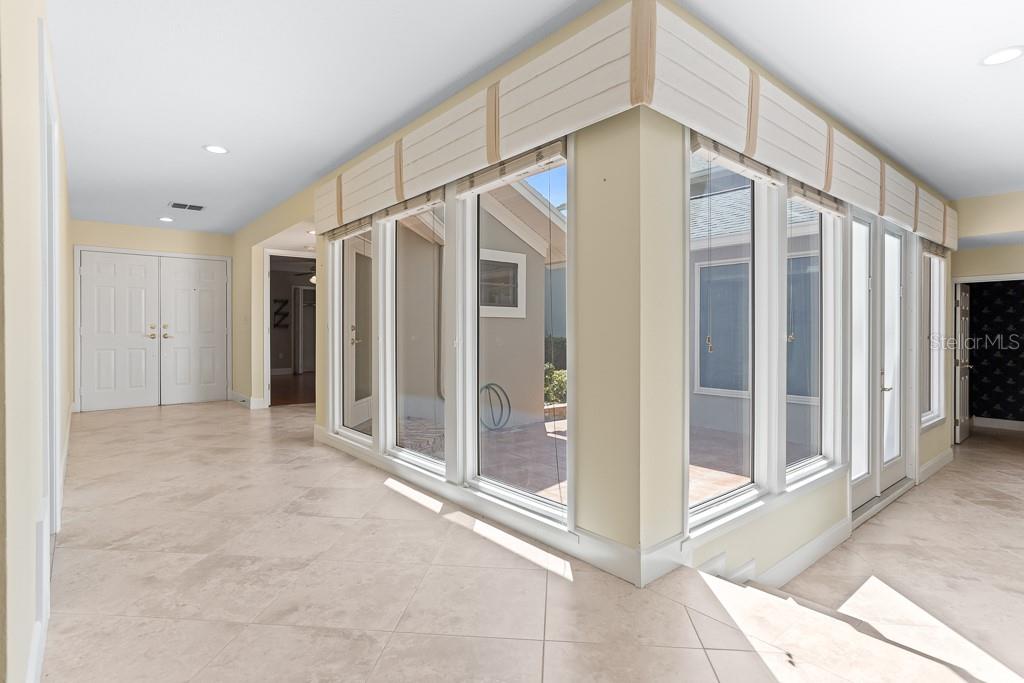 VILLAS AT CYPRESS RUN-WEST - Residential