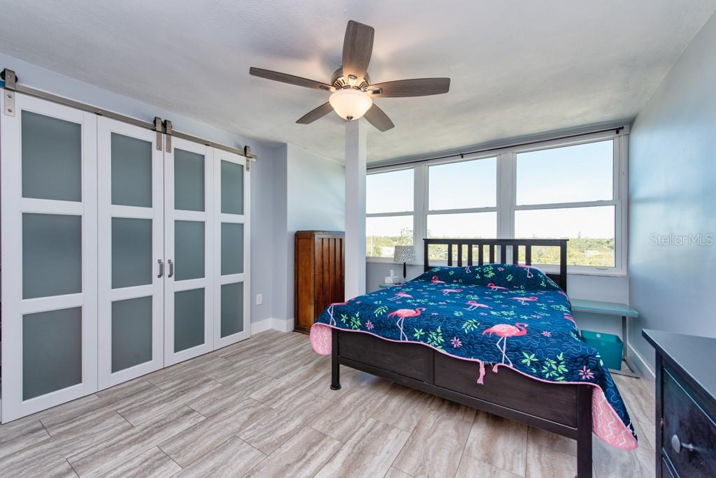 SUNCOAST TOWERS APTS CO-OP - Residential