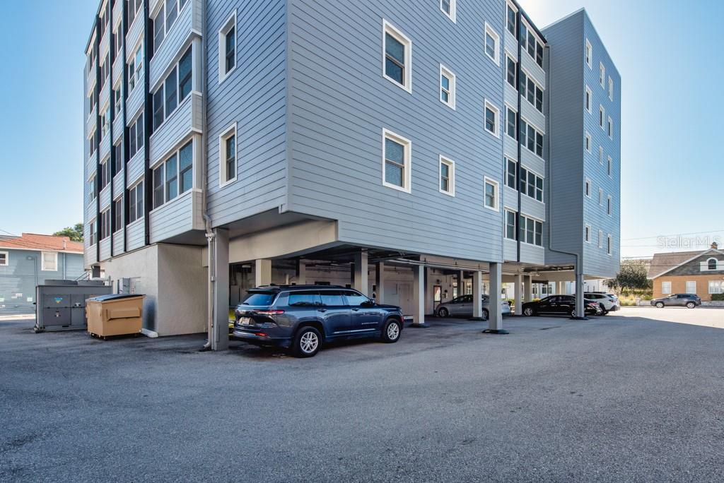 SUNCOAST TOWERS APTS CO-OP - Residential