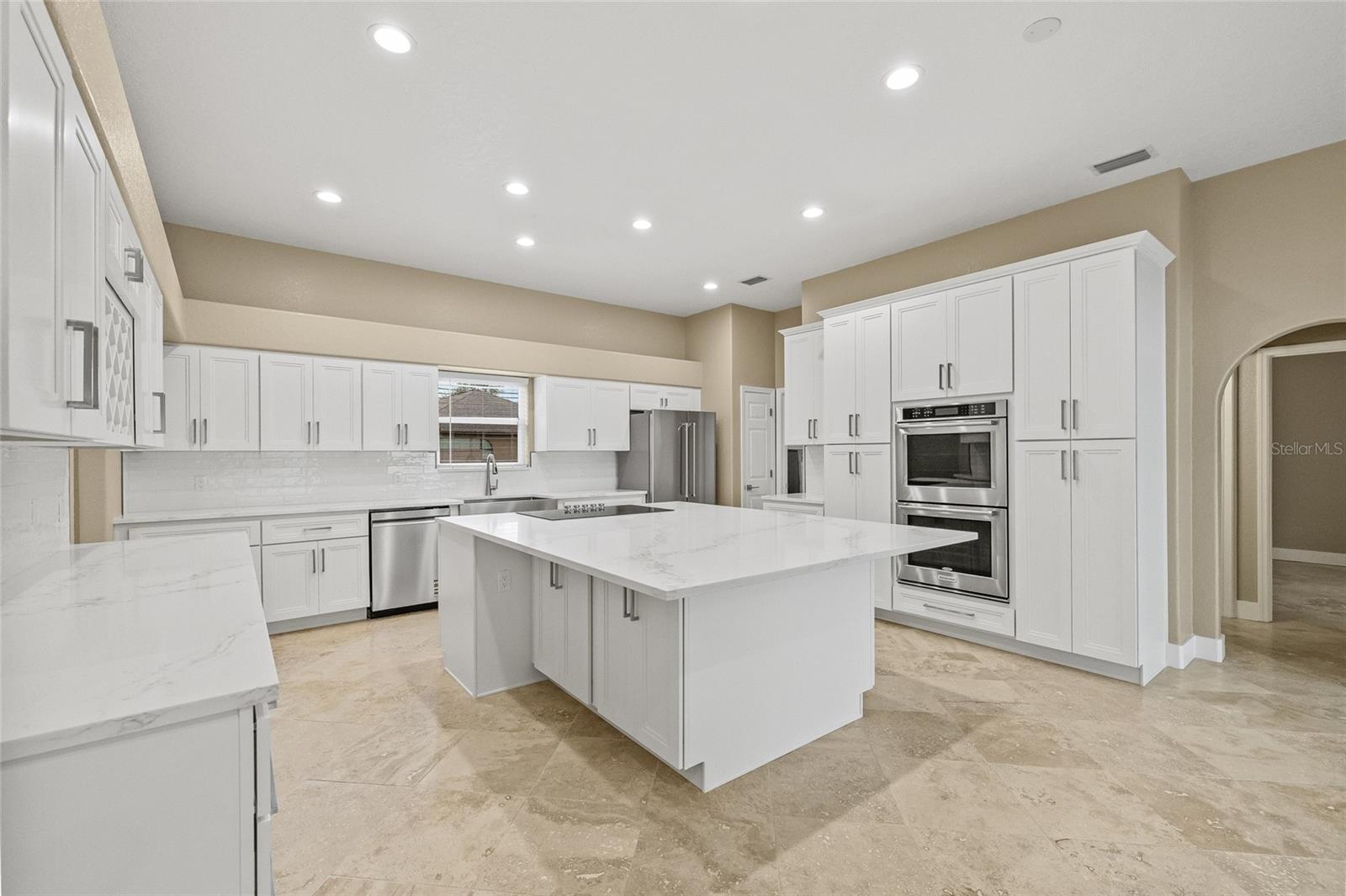 SPRING HILL - Residential